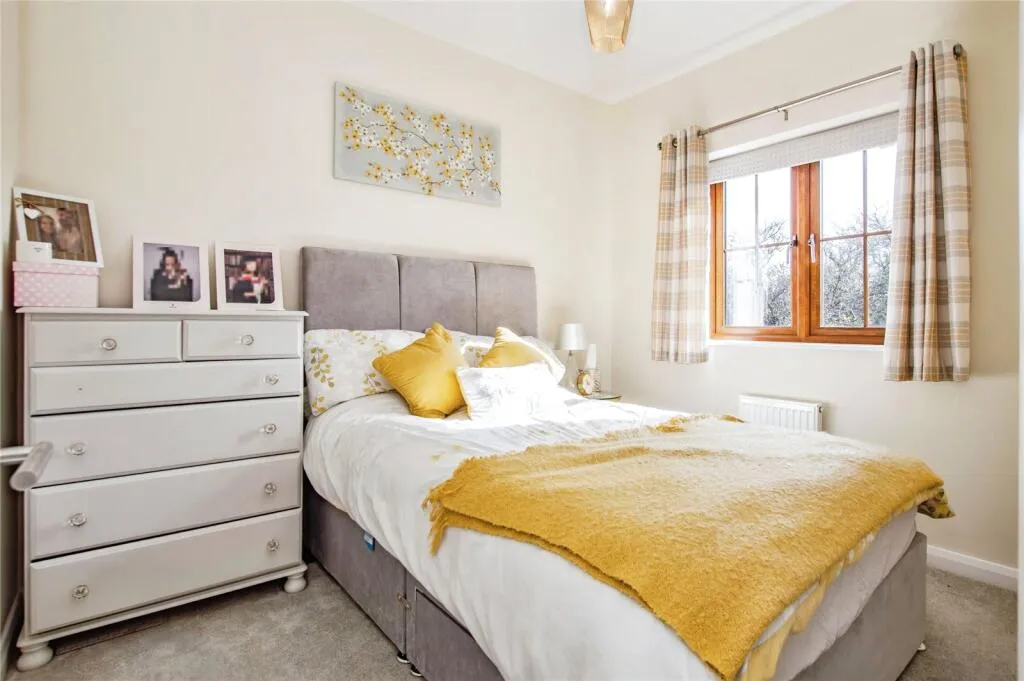 3 bed Semi-Detached