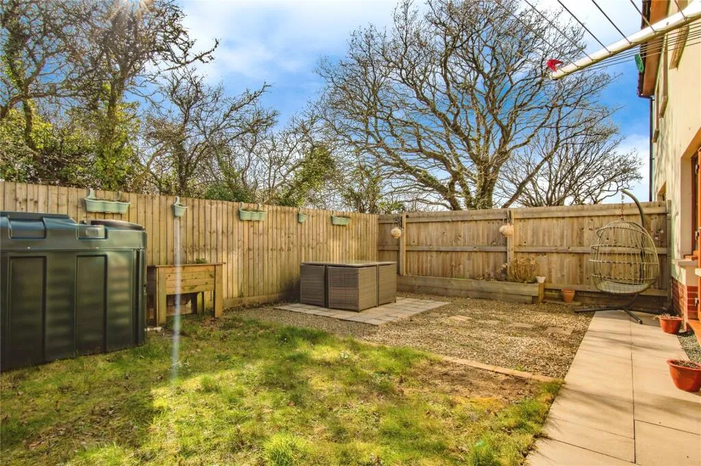 3 bed Semi-Detached