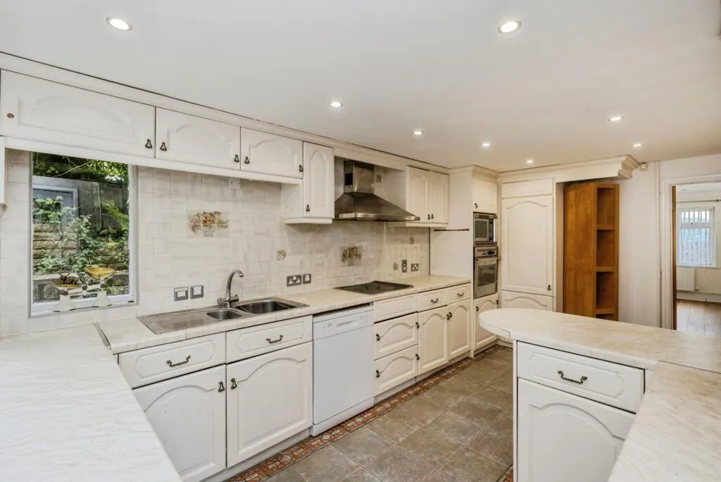 3 bed Detached