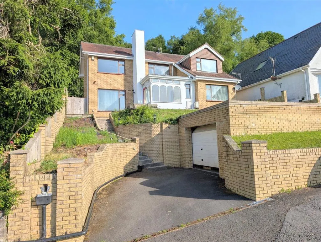 3 bed Detached