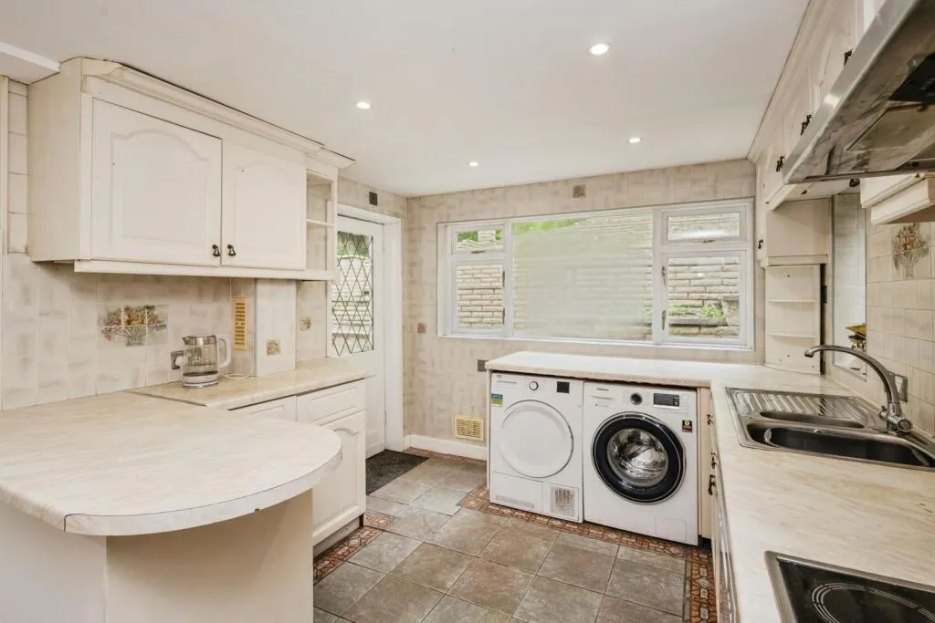 3 bed Detached