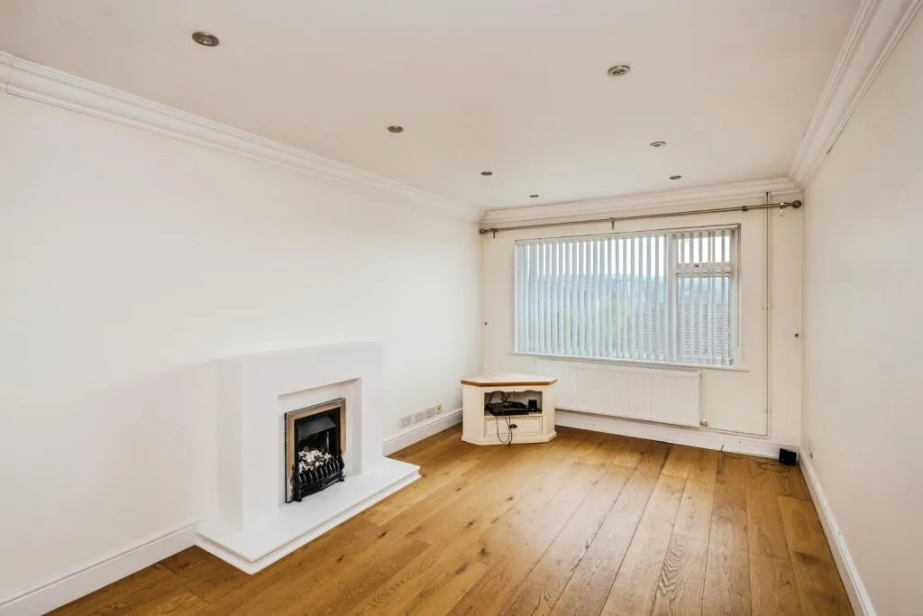3 bed Detached