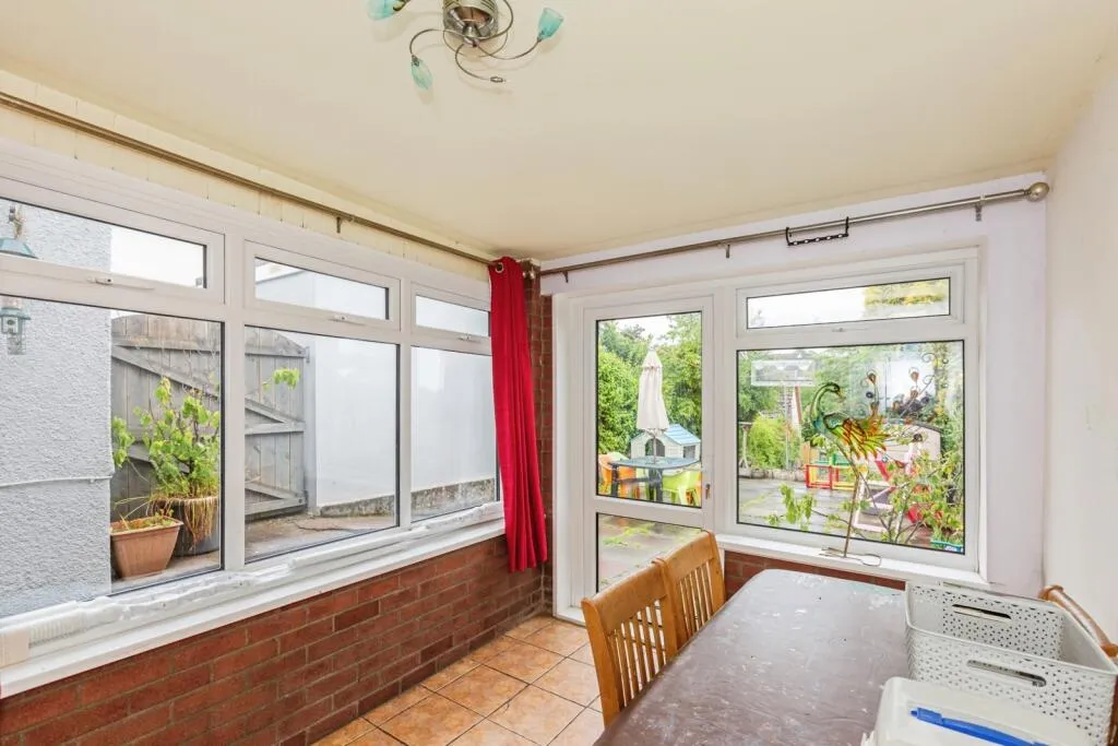 3 bed Terraced