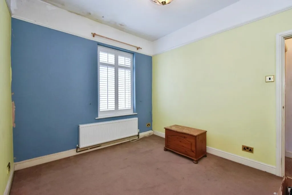4 bed Semi-Detached
