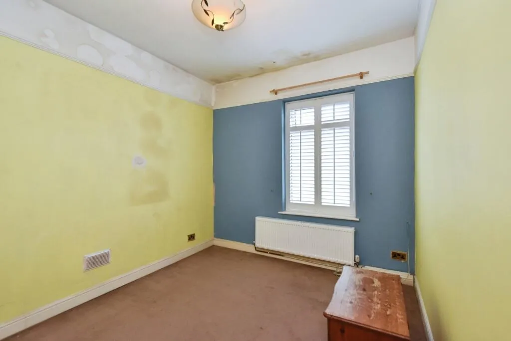 4 bed Semi-Detached