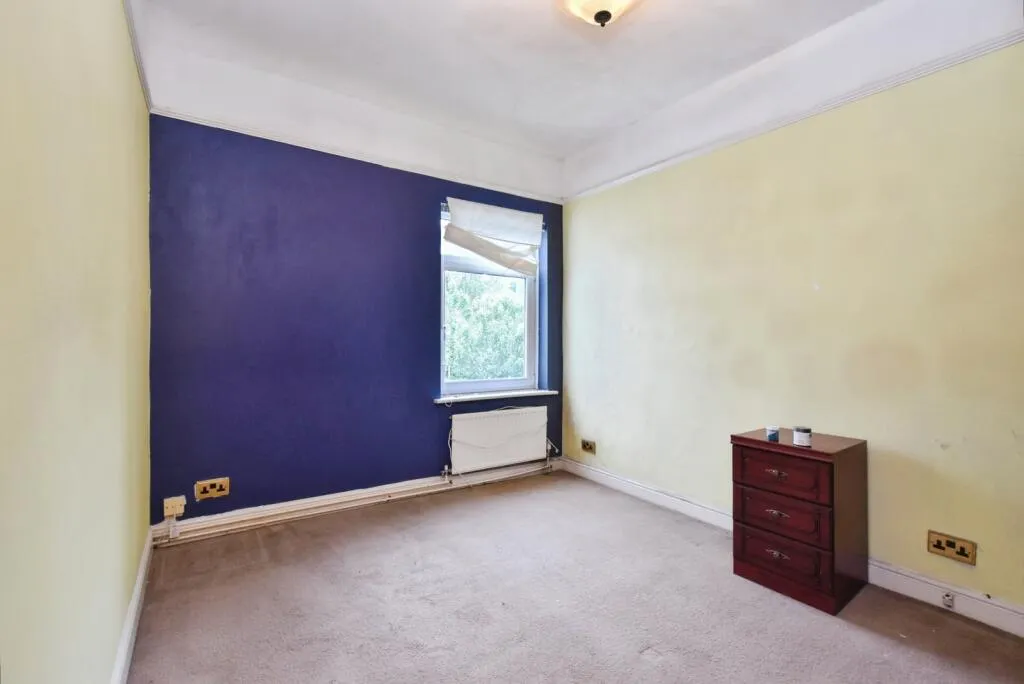 4 bed Semi-Detached