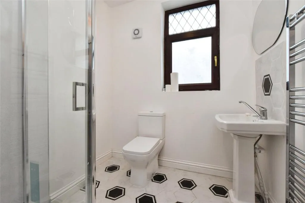 3 bed Semi-Detached