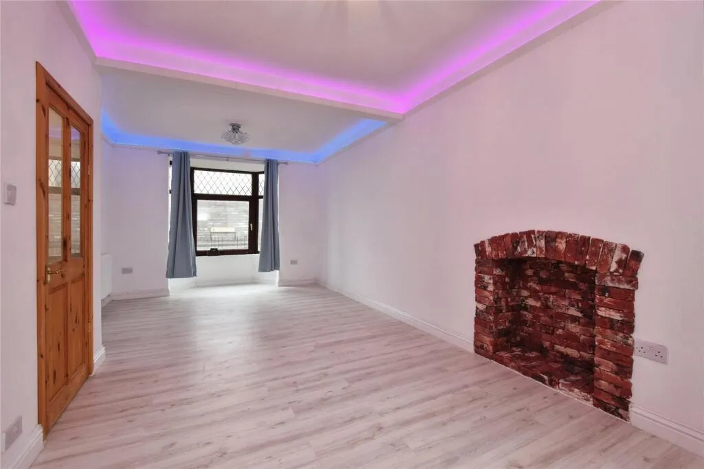 3 bed Semi-Detached