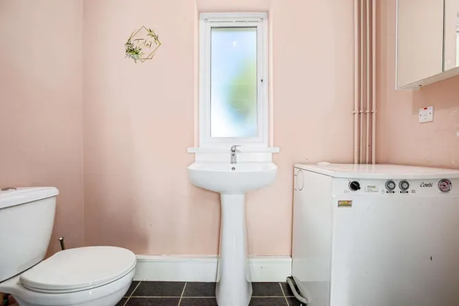 3 bed Semi-Detached