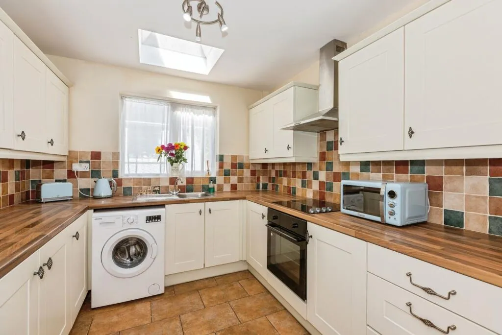 2 bed Terraced