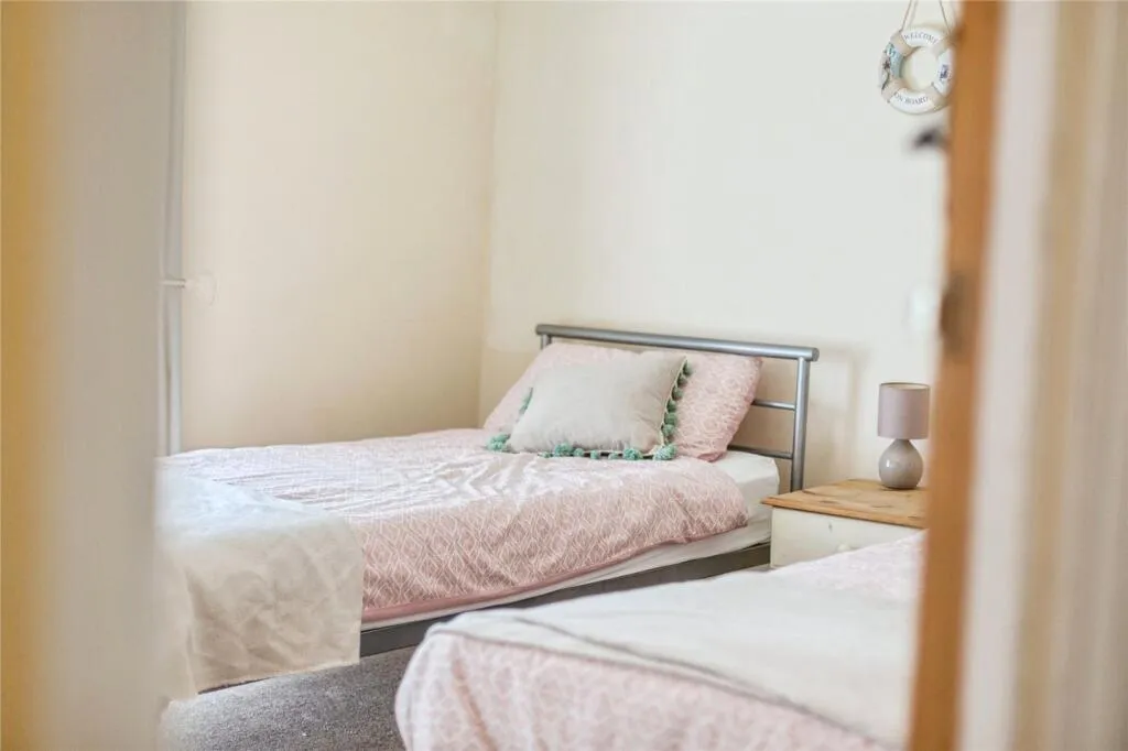 2 bed Terraced
