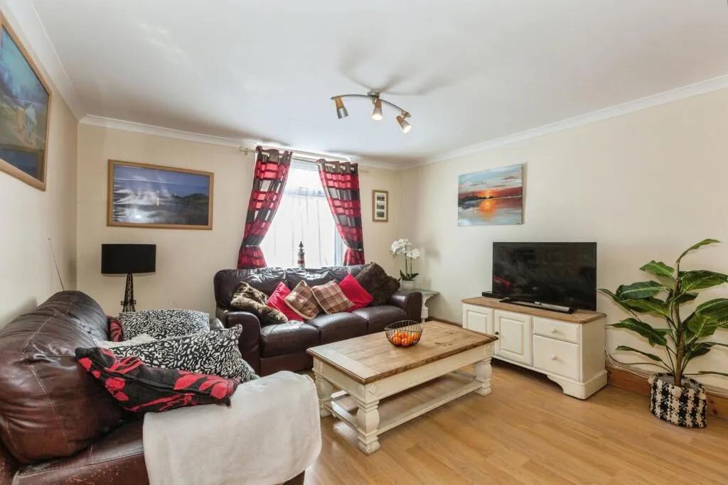2 bed Terraced