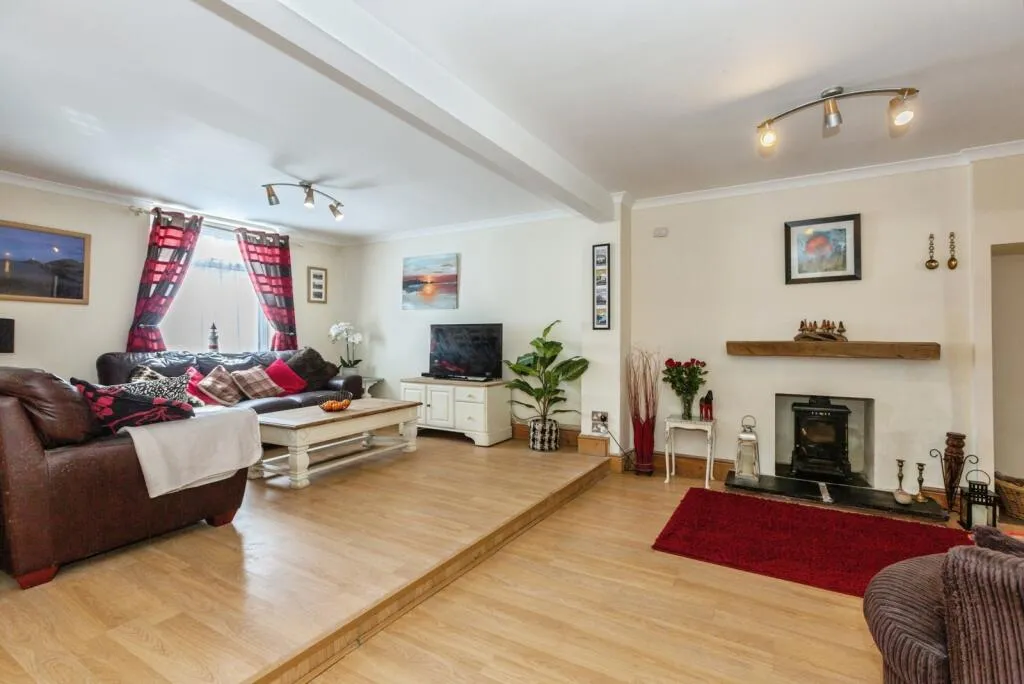 2 bed Terraced