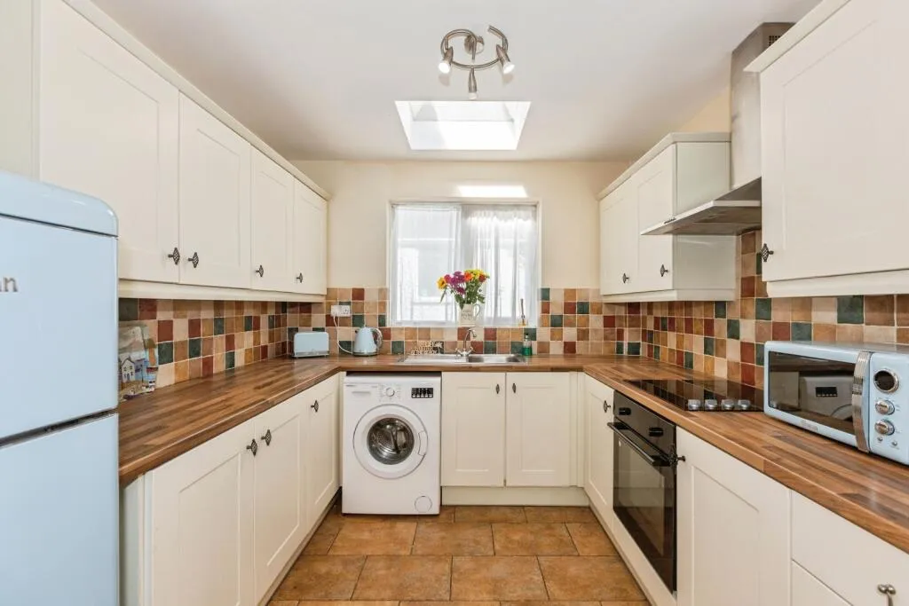 2 bed Terraced