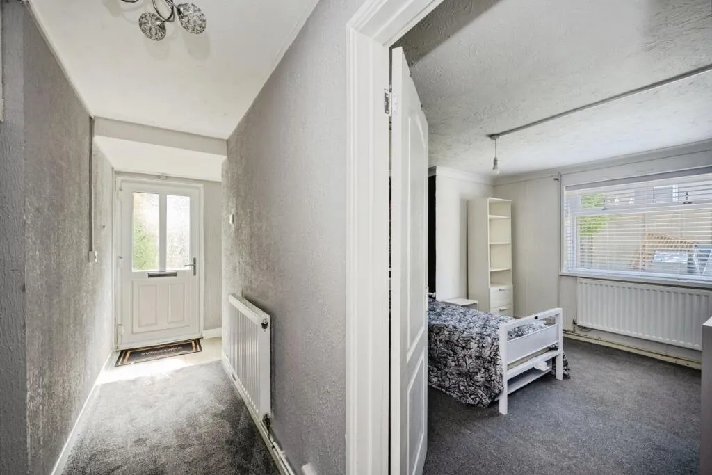 2 bed House