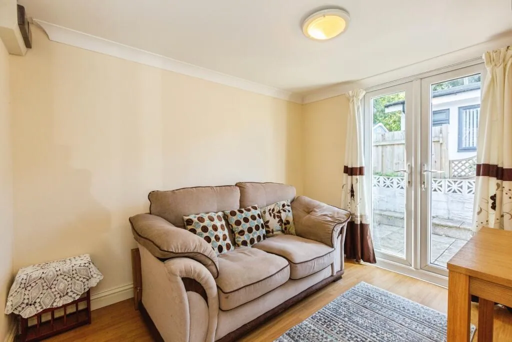2 bed Park Home