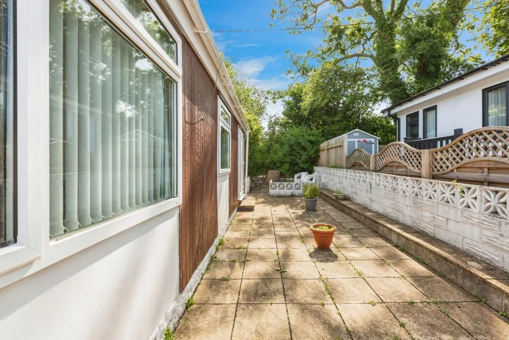 2 bed Park Home
