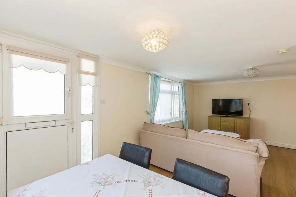 2 bed Park Home