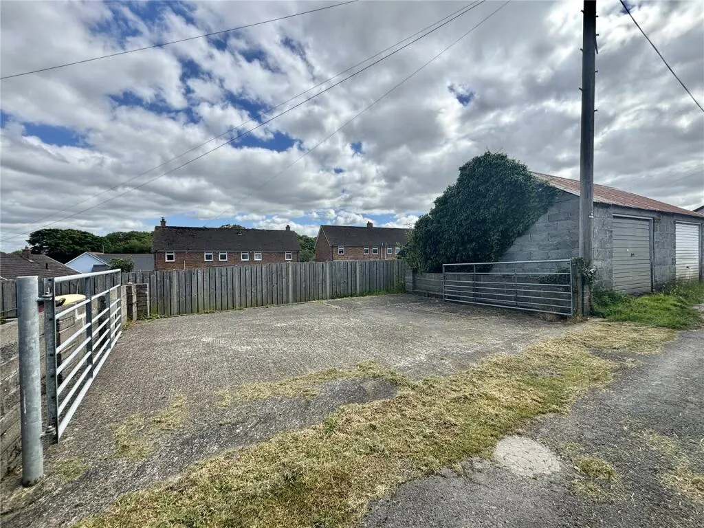 2 bed Terraced