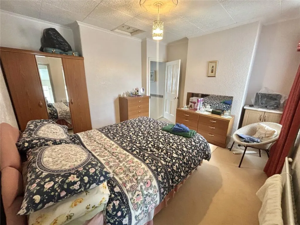 2 bed Terraced
