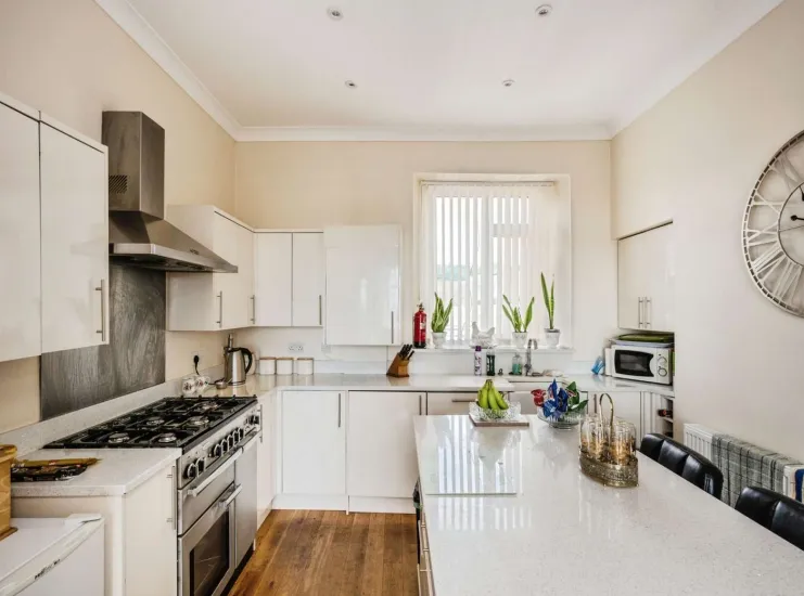 3 bed Terraced