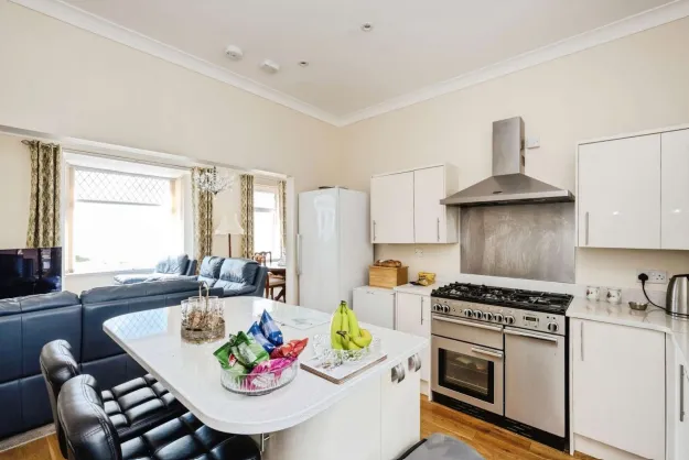 3 bed Terraced