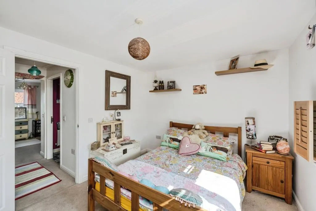 2 bed Terraced