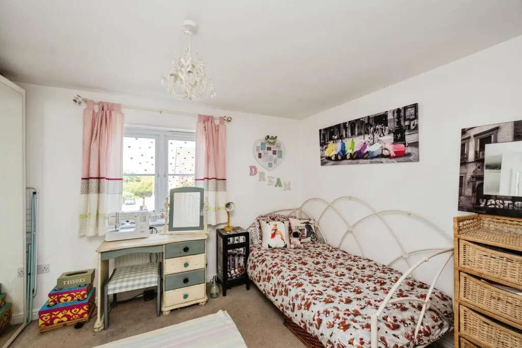 2 bed Terraced