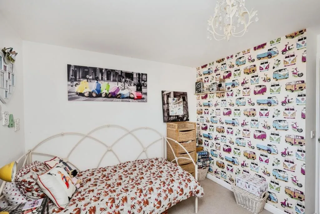 2 bed Terraced