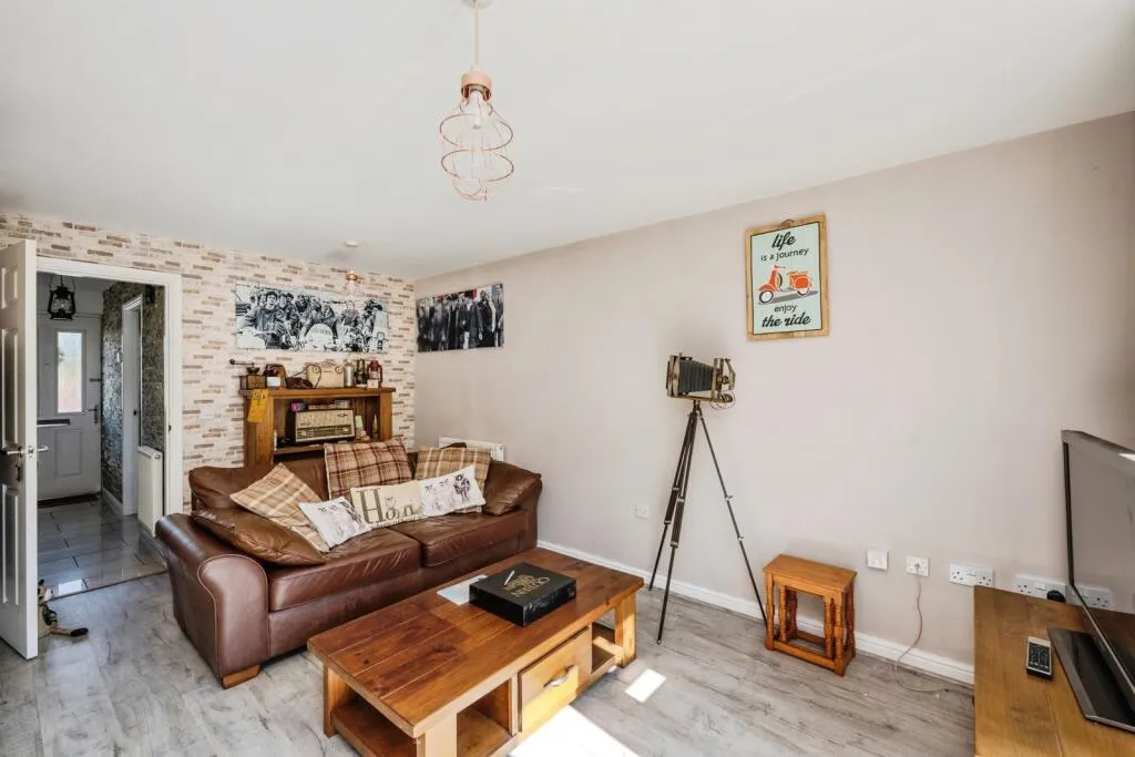 2 bed Terraced