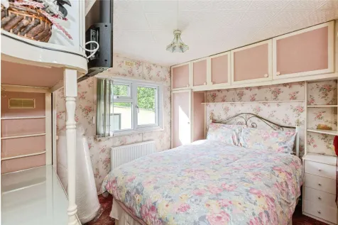 2 bed Park Home