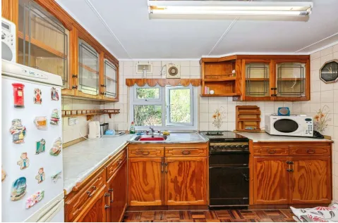 2 bed Park Home