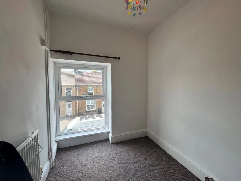 3 bed Terraced