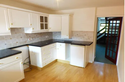 2 bed Terraced