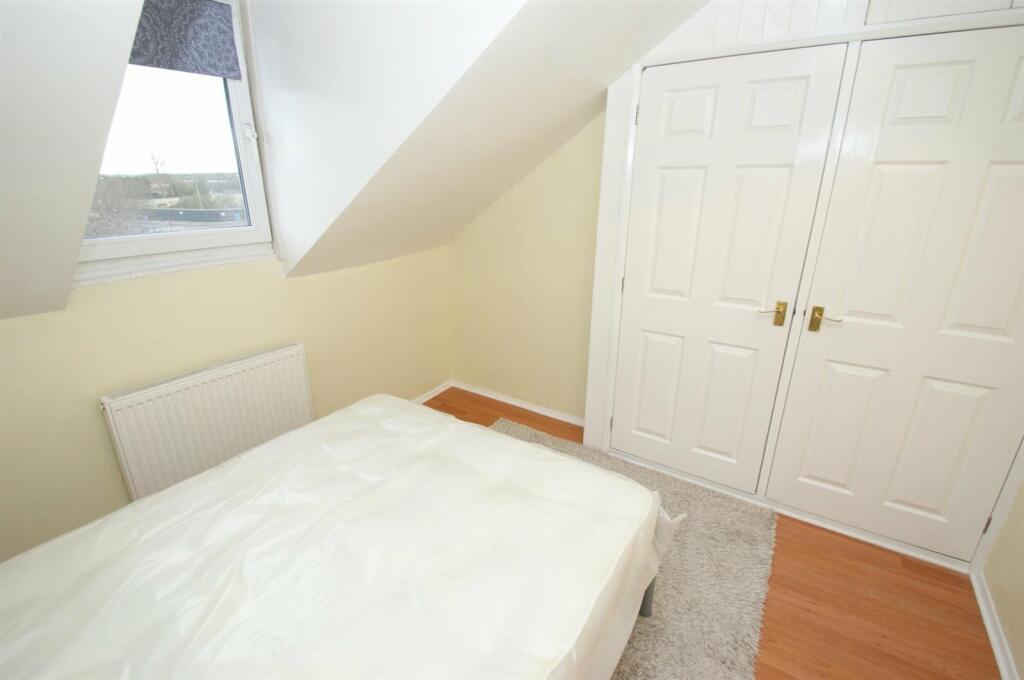 1 bed Commercial Property