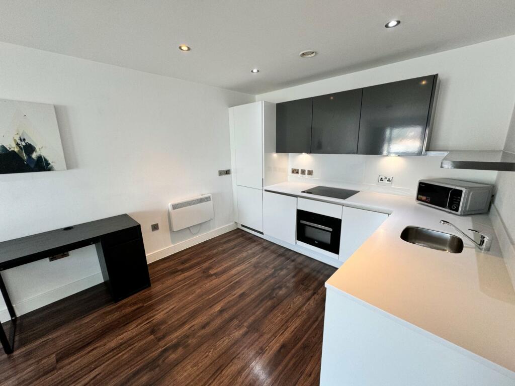 2 bed Apartment