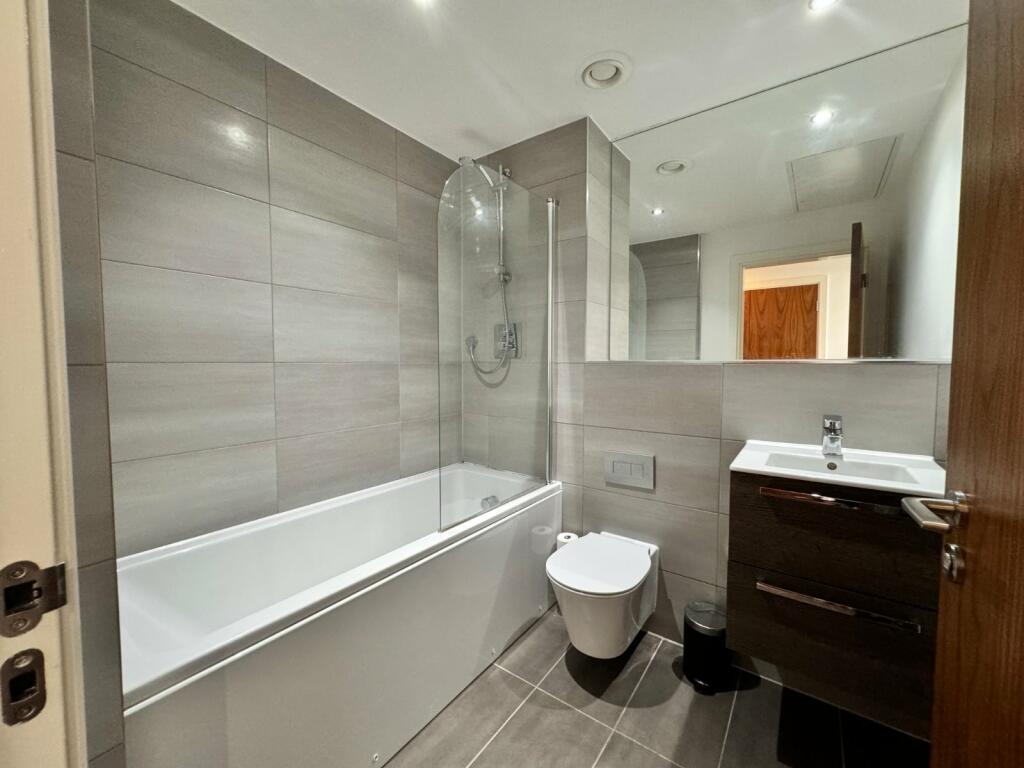 2 bed Apartment