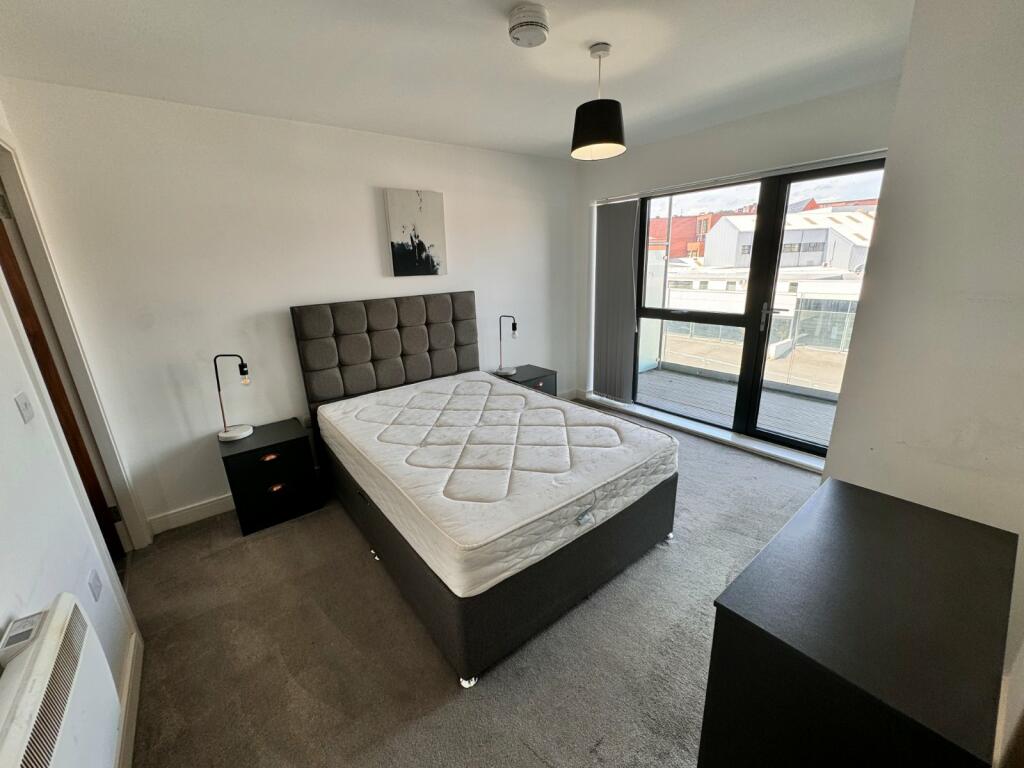 2 bed Apartment