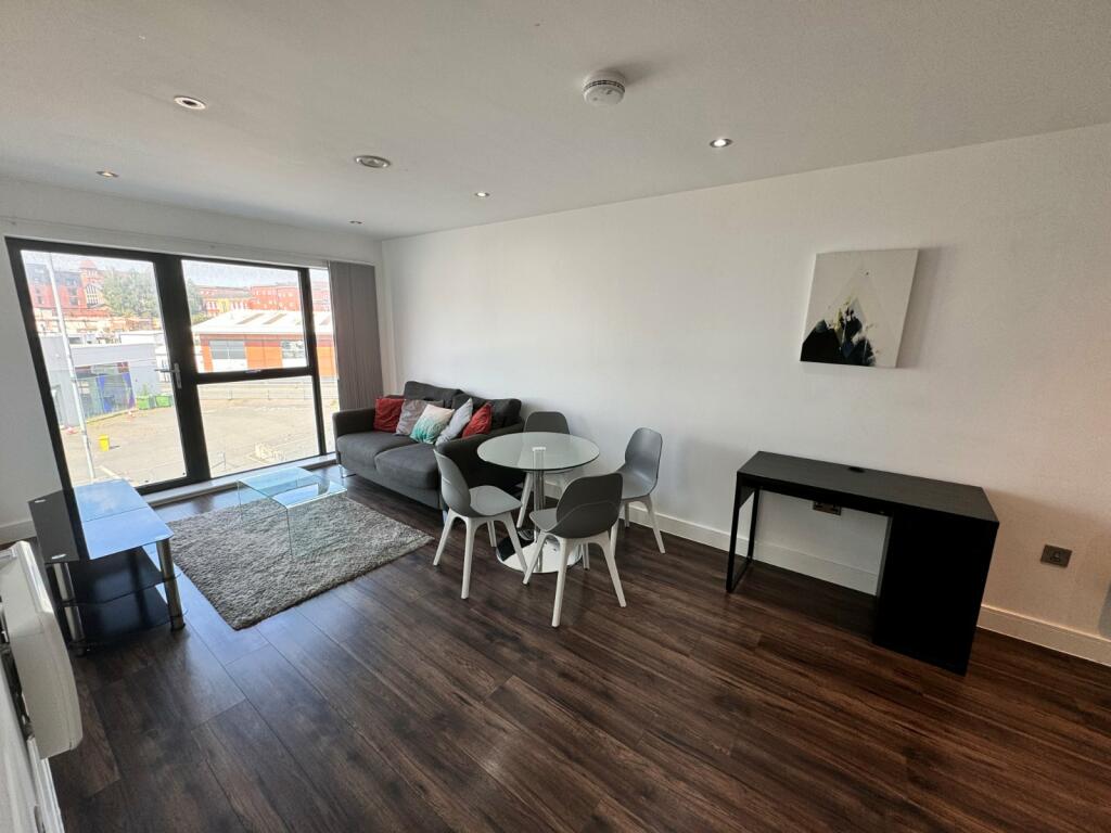 2 bed Apartment