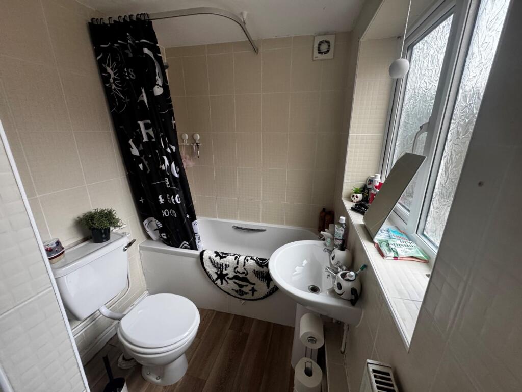 3 bed Terraced