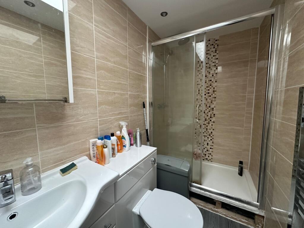 4 bed Town House