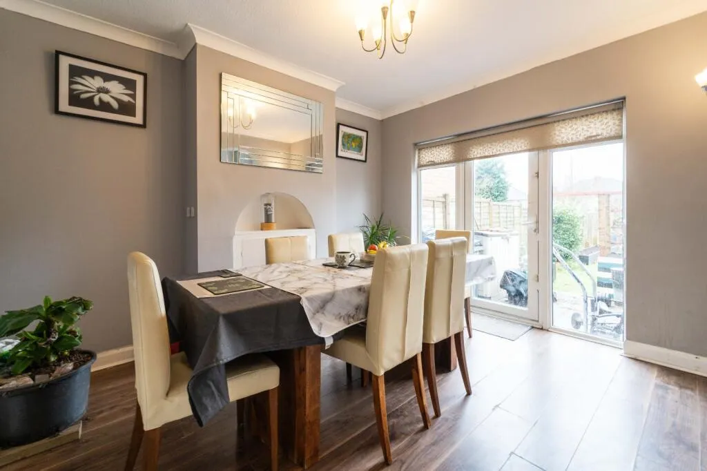 3 bed Semi-Detached