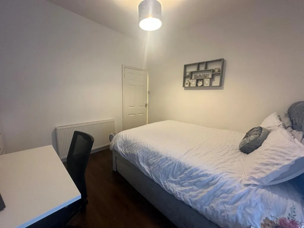 3 bed House