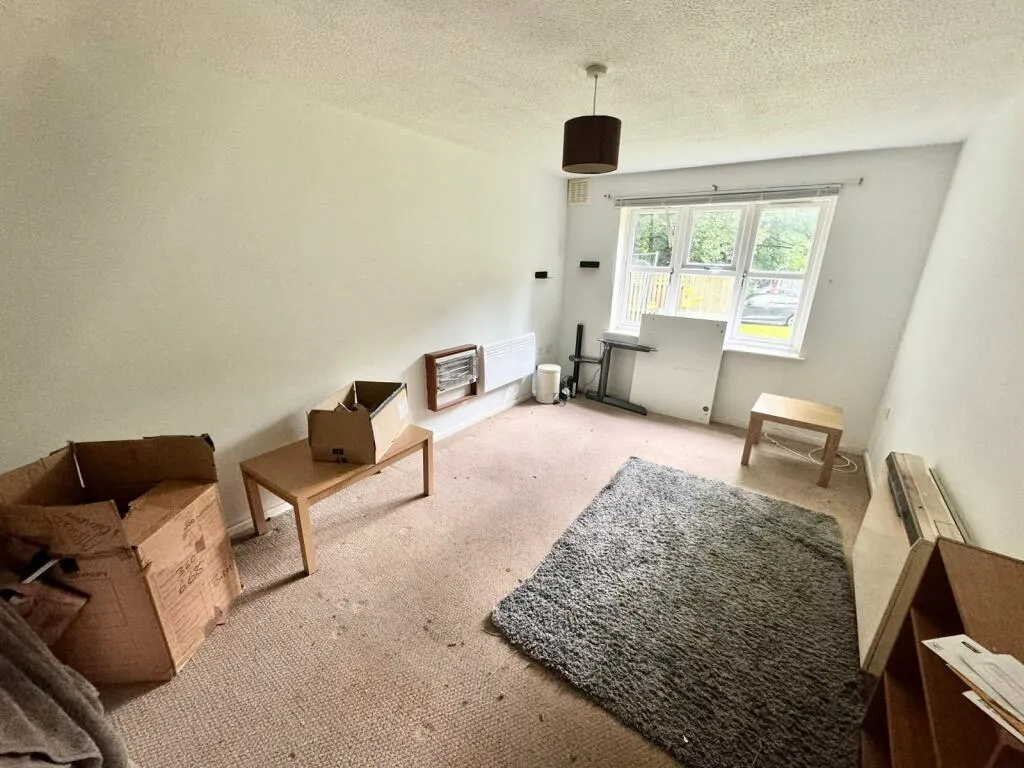 1 bed Block of Apartments