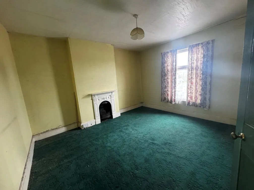3 bed Semi-Detached