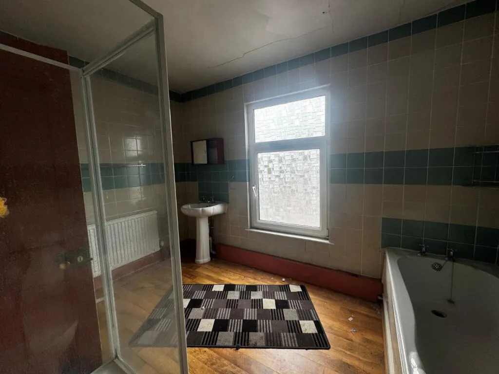 3 bed Semi-Detached