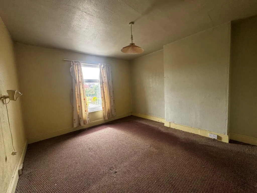 3 bed Semi-Detached