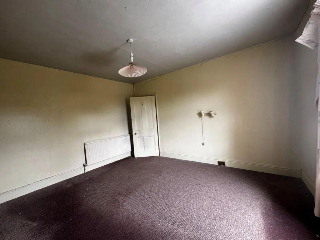 3 bed Semi-Detached