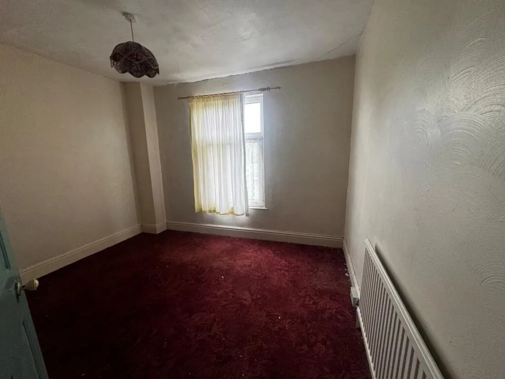 3 bed Semi-Detached