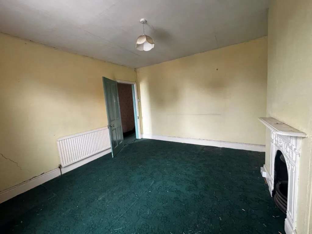 3 bed Semi-Detached